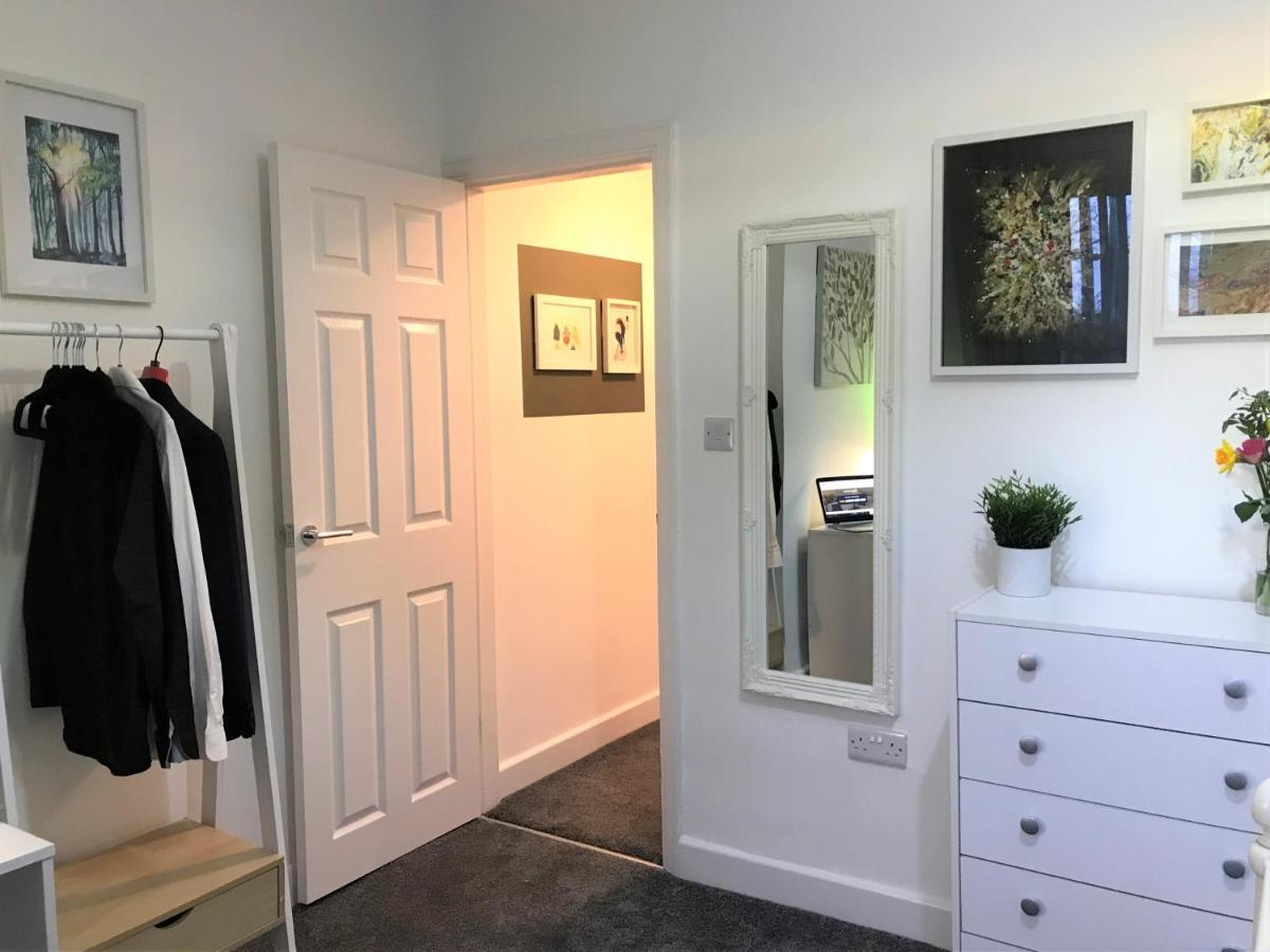 Stylish Modern 3-Bed House Nr Manchester City Ctr Whitefield Kültér fotó